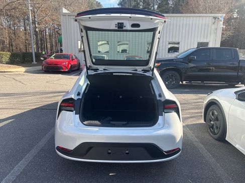 New 2026 Toyota Prius LE image 16