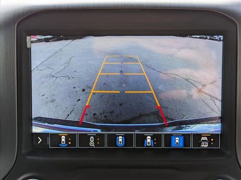 Used 2021 GMC Sierra 3500 Denali w/ Technology Package image 13