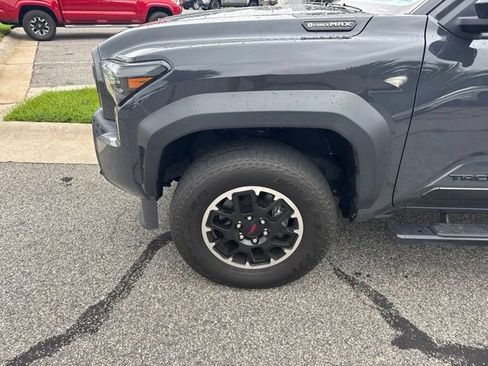 Used 2024 Toyota Tacoma TRD Off-Road w/ TRD Off Road Upgrade Package AWD/4WD image 3