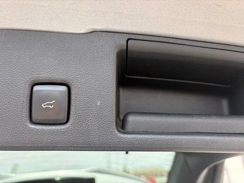 Used 2024 Ford Escape ST-Line AWD/4WD image 14