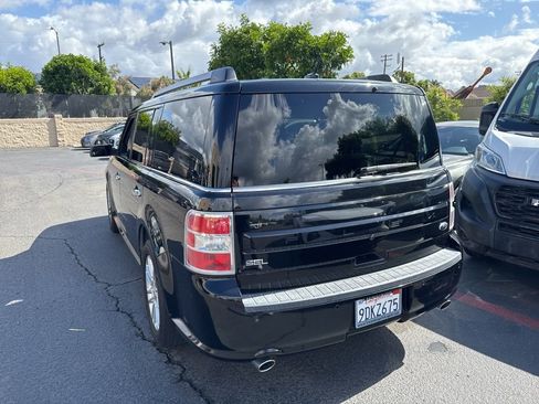 Used 2019 Ford Flex SEL w/ Equipment Group 202A FWD image 2