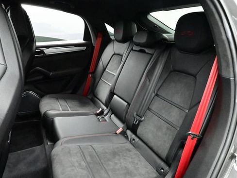 Certified 2023 Porsche Cayenne GTS AWD/4WD image 14