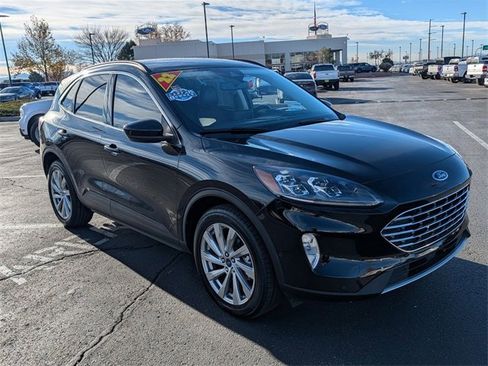 Used 2022 Ford Escape Titanium w/ Titanium Elite Package image 8