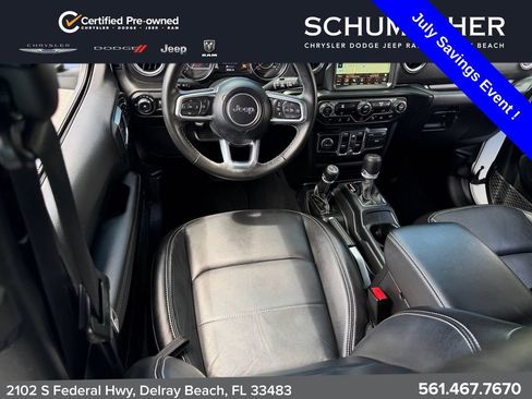Used 2022 Jeep Wrangler Unlimited Sahara w/ LED Lighting Group AWD/4WD image 13