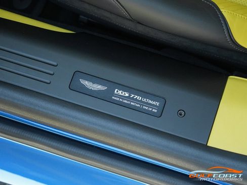 Used 2023 Aston Martin DBS Coupe RWD image 31
