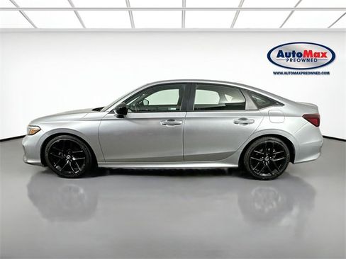 Used 2025 Honda Civic Sport image 8