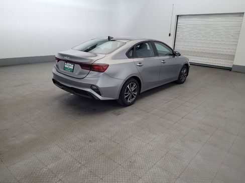 Used 2023 Kia Forte LXS w/ LXS Technology Package FWD image 9