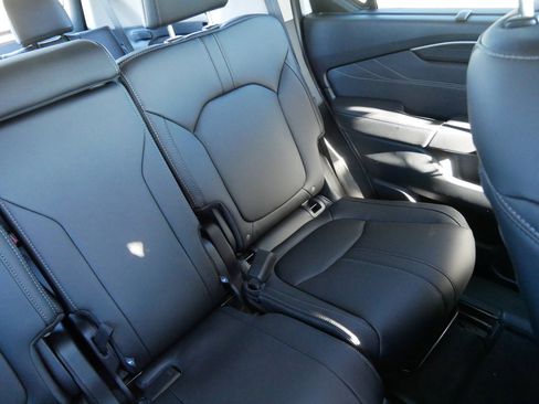 New 2026 Honda Pilot image 10