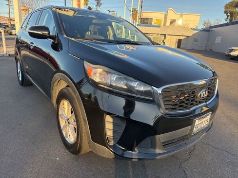 Used 2019 Kia Sorento L image 1