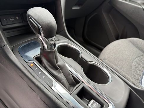 Used 2024 Chevrolet Equinox LT w/ LPO, Floor Liner Package image 29