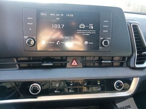 Used 2024 Kia Sportage LX image 21