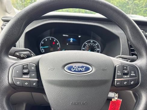 Used 2025 Ford Transit 350 XLT RWD image 22