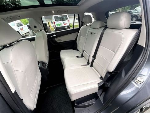 Used 2021 Volkswagen Tiguan SE AWD/4WD image 22