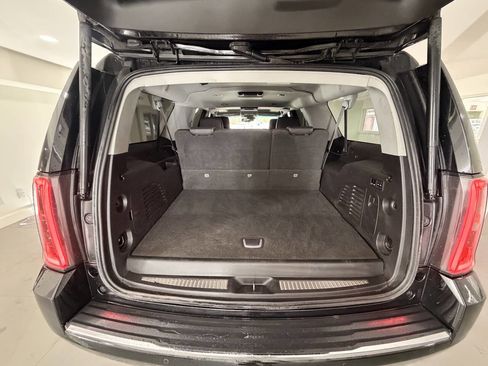 Used 2015 GMC Yukon XL Denali AWD/4WD image 23