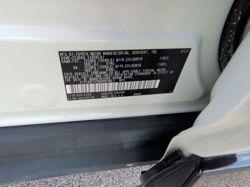 Used 2022 Toyota RAV4 SE AWD/4WD image 44