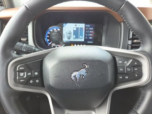 Certified 2024 Ford Bronco Outer Banks AWD/4WD image 34