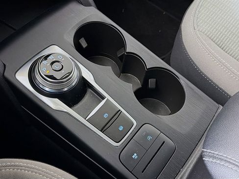 Used 2021 Ford Escape S image 19