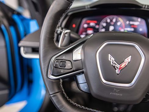 Used 2021 Chevrolet Corvette Stingray Convertible w/ 1LT image 24