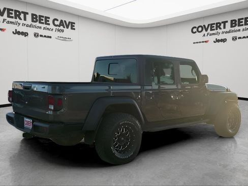 Used 2020 Jeep Gladiator Sport w/ Quick Order Package 23S image 8