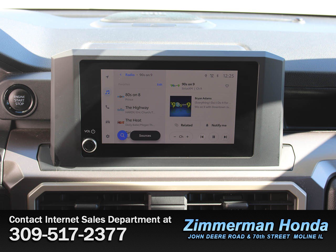 Used 2025 Toyota Tacoma SR5 w/ SR5 Upgrade Package AWD/4WD image 13