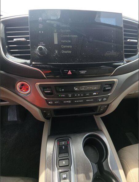 Used 2021 Honda Pilot EX image 9