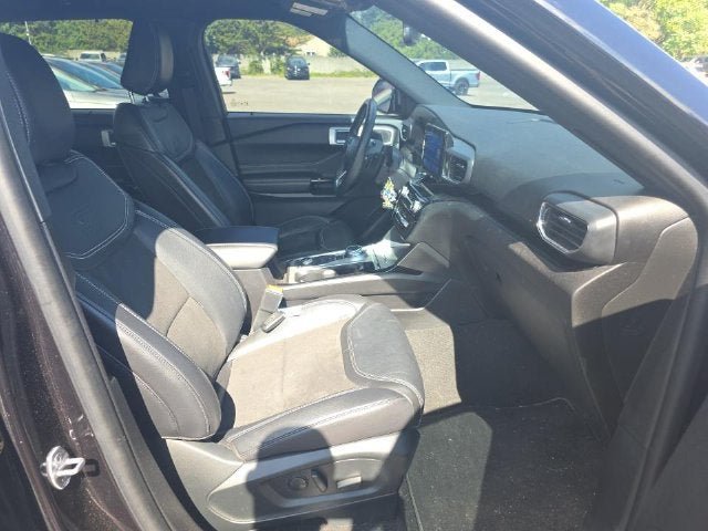 Used 2023 Ford Explorer ST w/ ST Street Pack AWD/4WD image 22