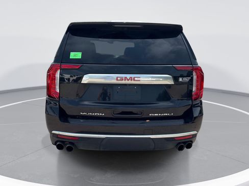 Used 2023 GMC Yukon Denali AWD/4WD image 7