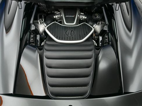 Used 2016 McLaren 650S Spider RWD image 29