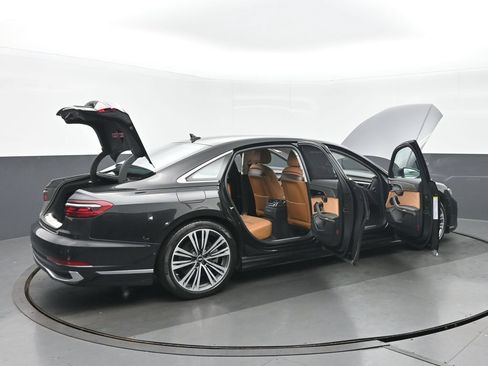 Used 2023 Audi A8 L 3.0T w/ Luxury Package AWD/4WD image 38