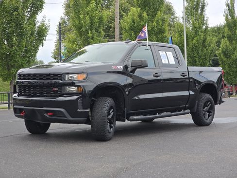 Used 2021 Chevrolet Silverado 1500 Custom Trail Boss w/ LPO, Dark Essentials Package AWD/4WD image 18