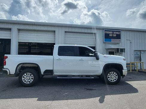 Used 2025 Chevrolet Silverado 2500 LT w/ All Star Edition AWD/4WD image 6