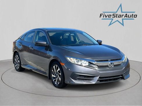Used 2018 Honda Civic EX image 1