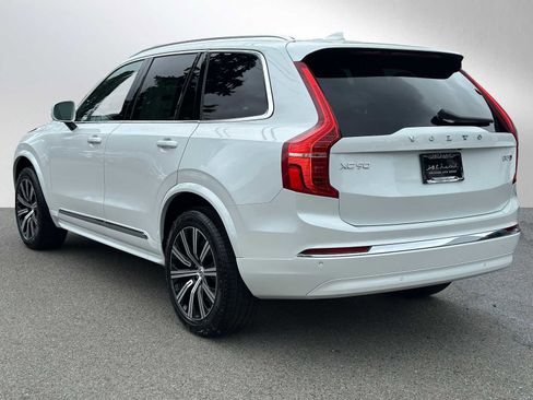 Used 2025 Volvo XC90 B5 Core image 5