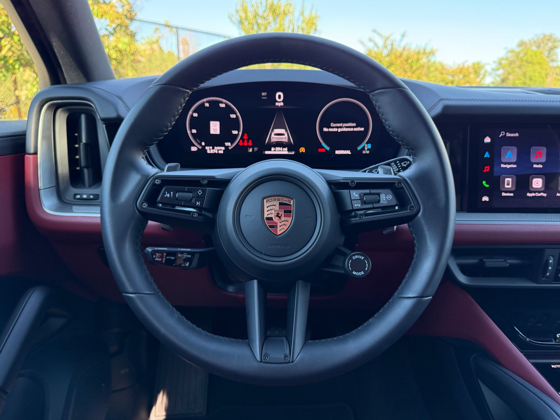 Used 2026 Porsche Cayenne AWD/4WD image 16