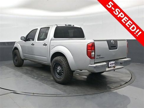 Used 2012 Nissan Frontier S image 6