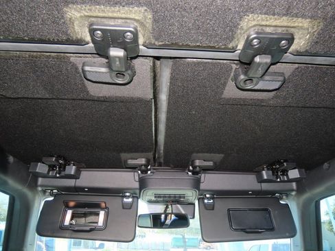 Used 2023 Ford Bronco Badlands w/ Sasquatch Package image 22