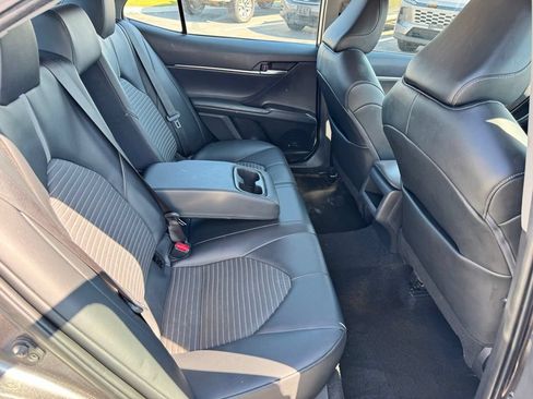 Used 2022 Toyota Camry SE FWD image 26