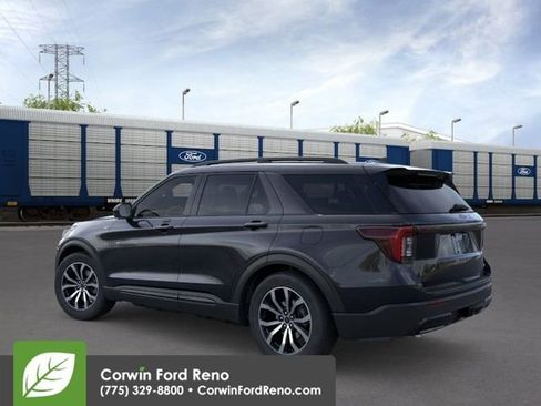 New 2026 Ford Explorer ST-Line AWD/4WD image 4