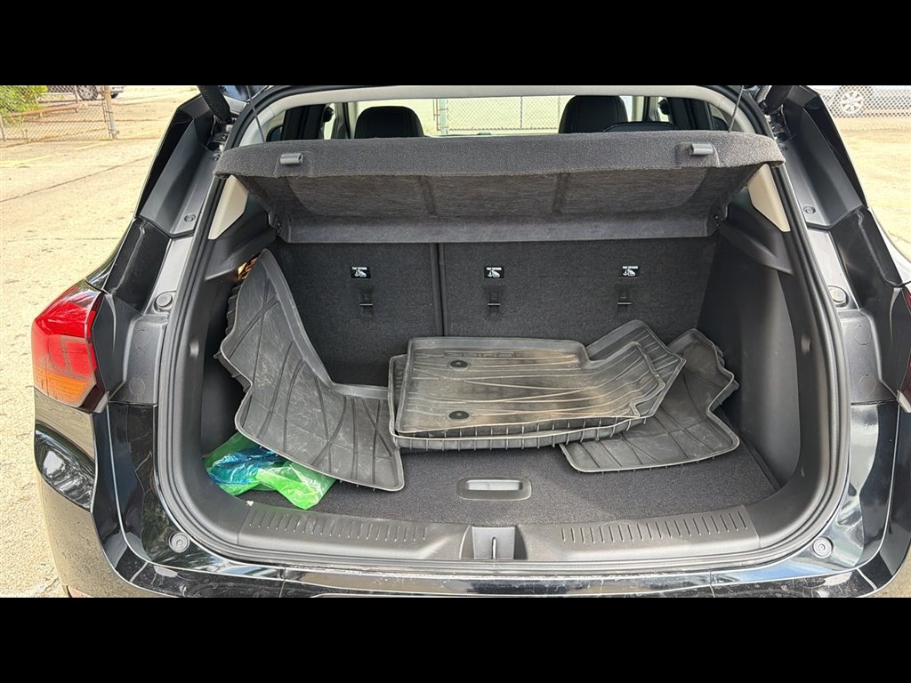 Used 2023 Buick Encore GX Select w/ Sport Touring Package FWD image 25