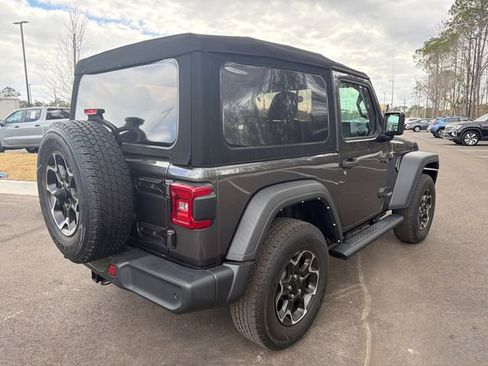 Used 2021 Jeep Wrangler Sport image 10