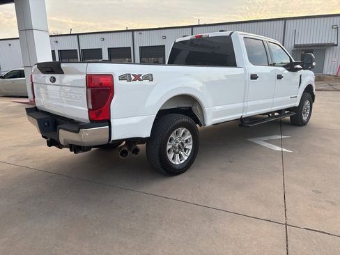 Used 2022 Ford F250 XLT image 5