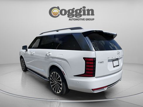 New 2026 Hyundai Palisade Calligraphy FWD image 4