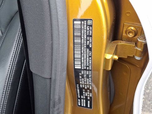 Used 2022 Alfa Romeo Stelvio Veloce image 29