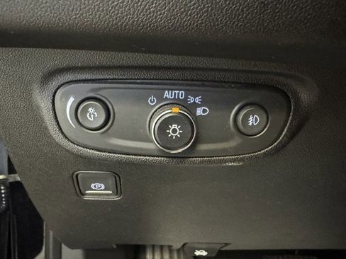 Used 2019 GMC Terrain SLT w/ Preferred Package image 28