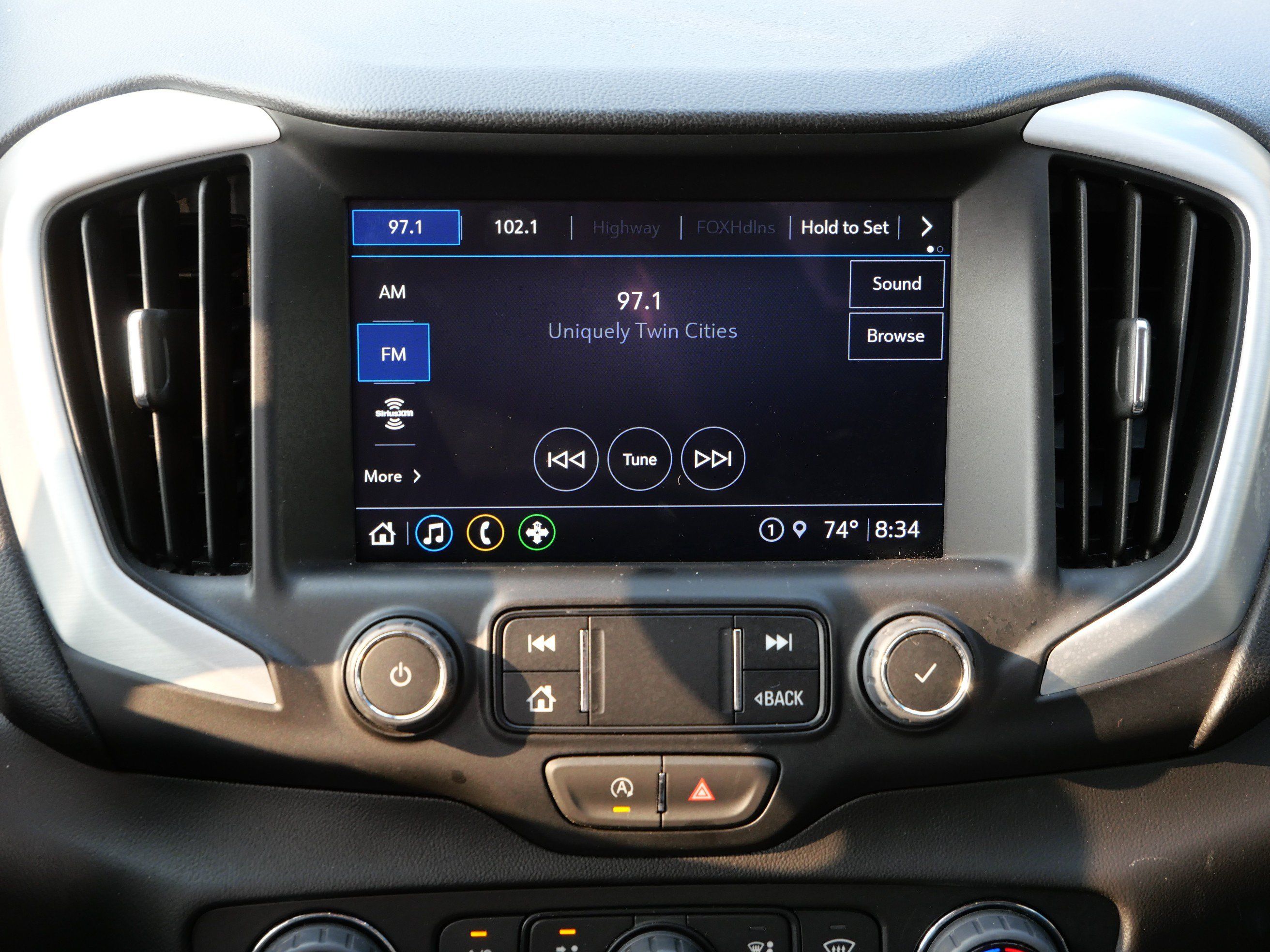 Certified 2024 GMC Terrain SLT AWD/4WD image 20