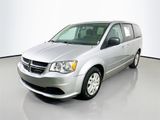 Used 2017 Dodge Grand Caravan SE w/ UConnect Hands-Free Group image 3