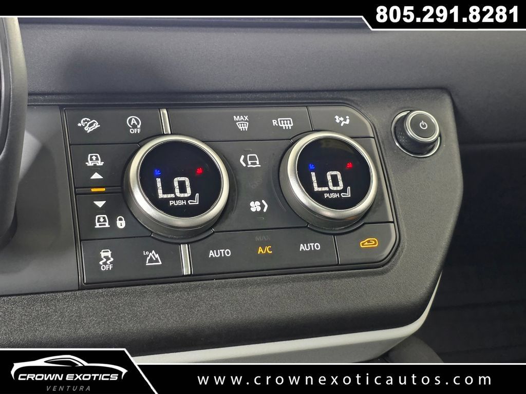 Used 2023 Land Rover Defender 130 SE AWD/4WD image 32
