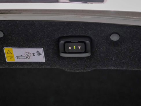 Used 2014 BMW 428i Convertible w/ Premium Package image 48