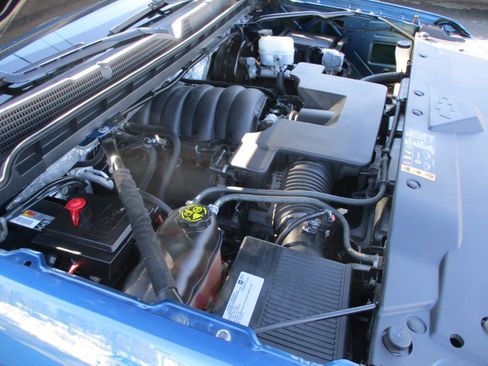 Used 2018 Chevrolet Silverado 1500 LT w/ All Star Edition image 24