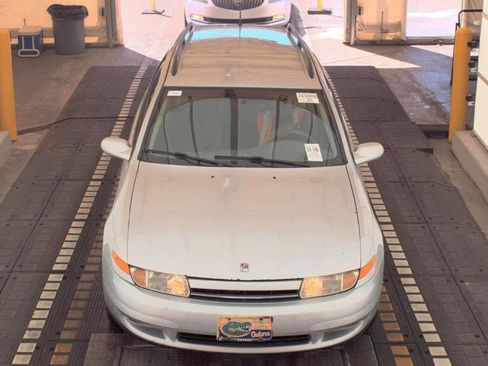 Used 2002 Saturn L-Series LW300 w/ Premium Pkg image 7